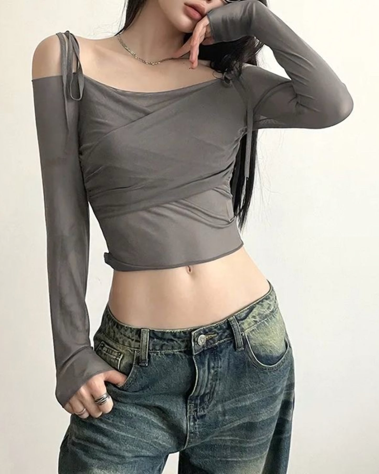 Acubi Off-Shoulder Top