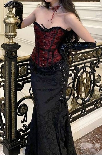 Rouge of the Damned Corset