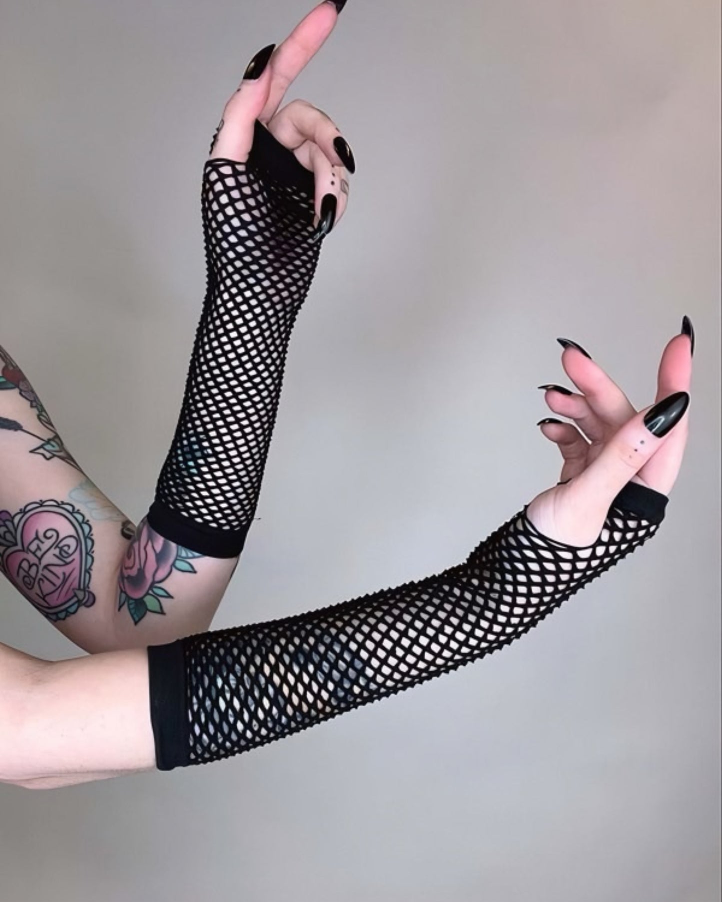 Fishnet Fingerless Gloves