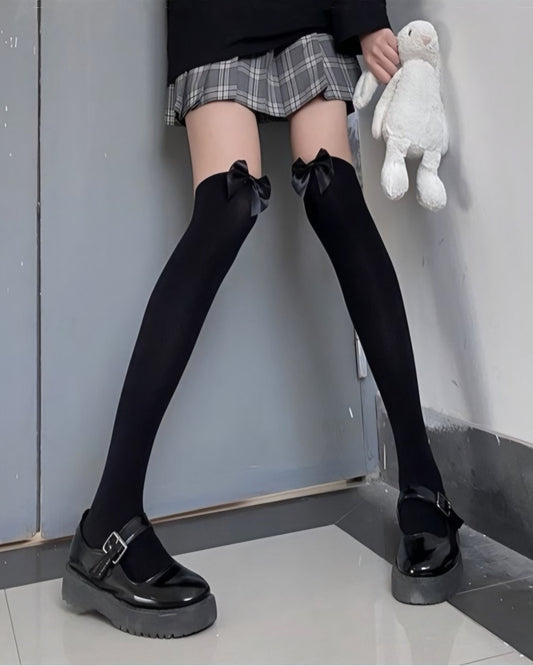 Bow thigh high socks