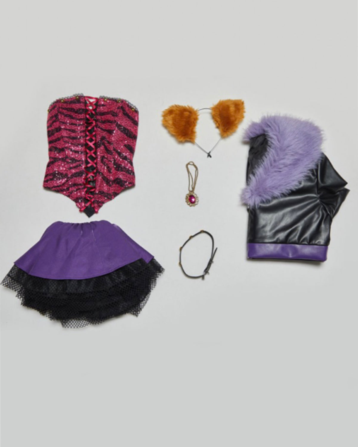 Claudeen Wolf Cosplay
