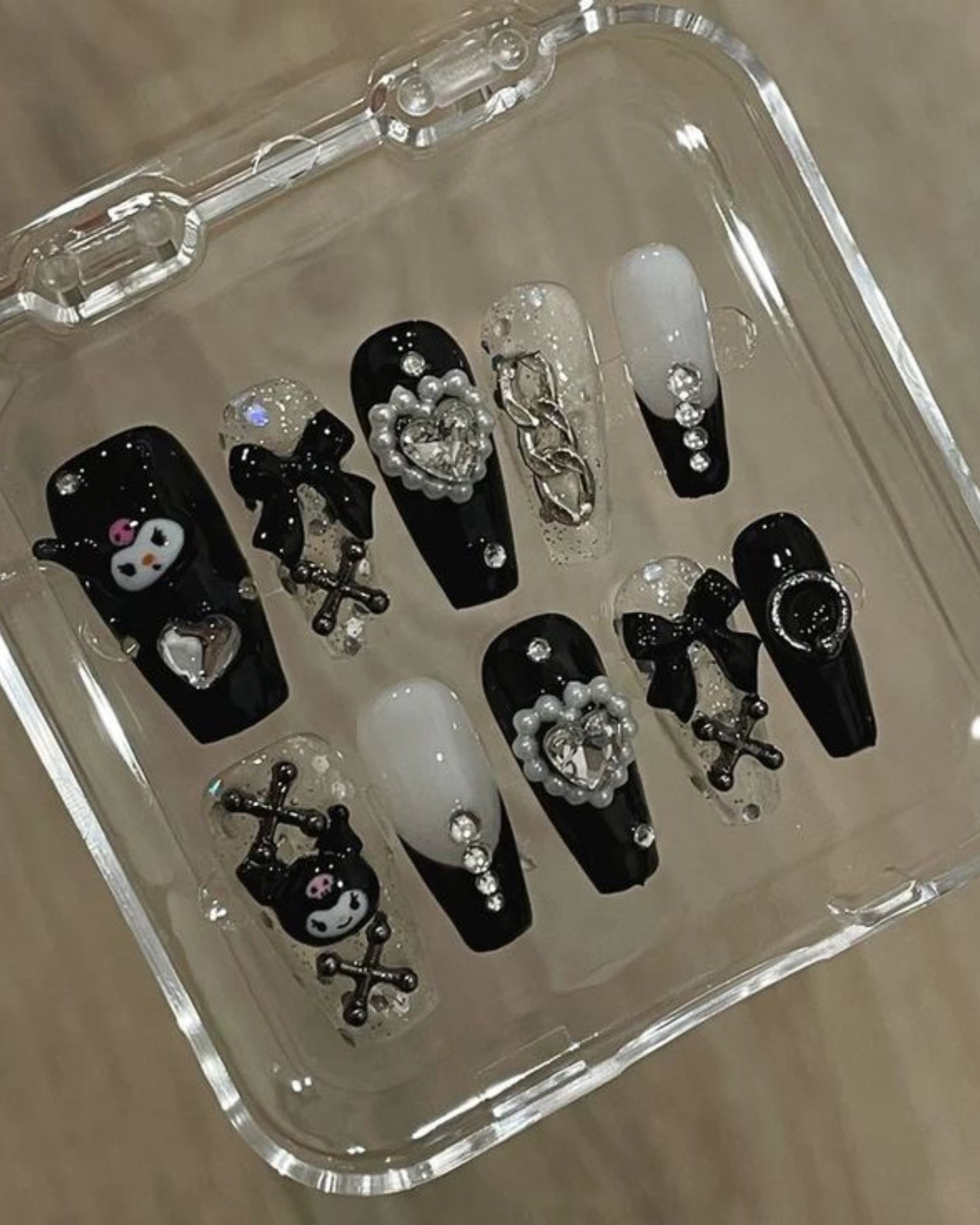 Kuromi’s Hex Press on Nails