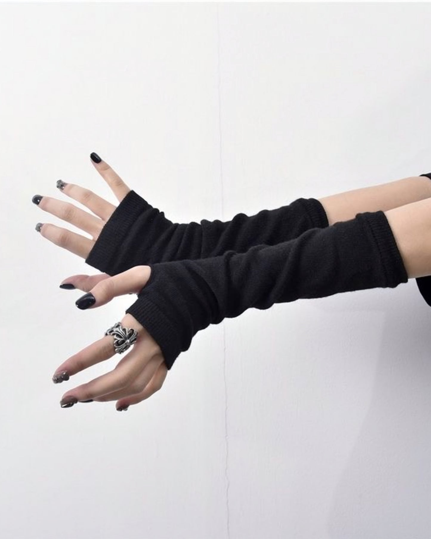 Black Fingerless Gloves